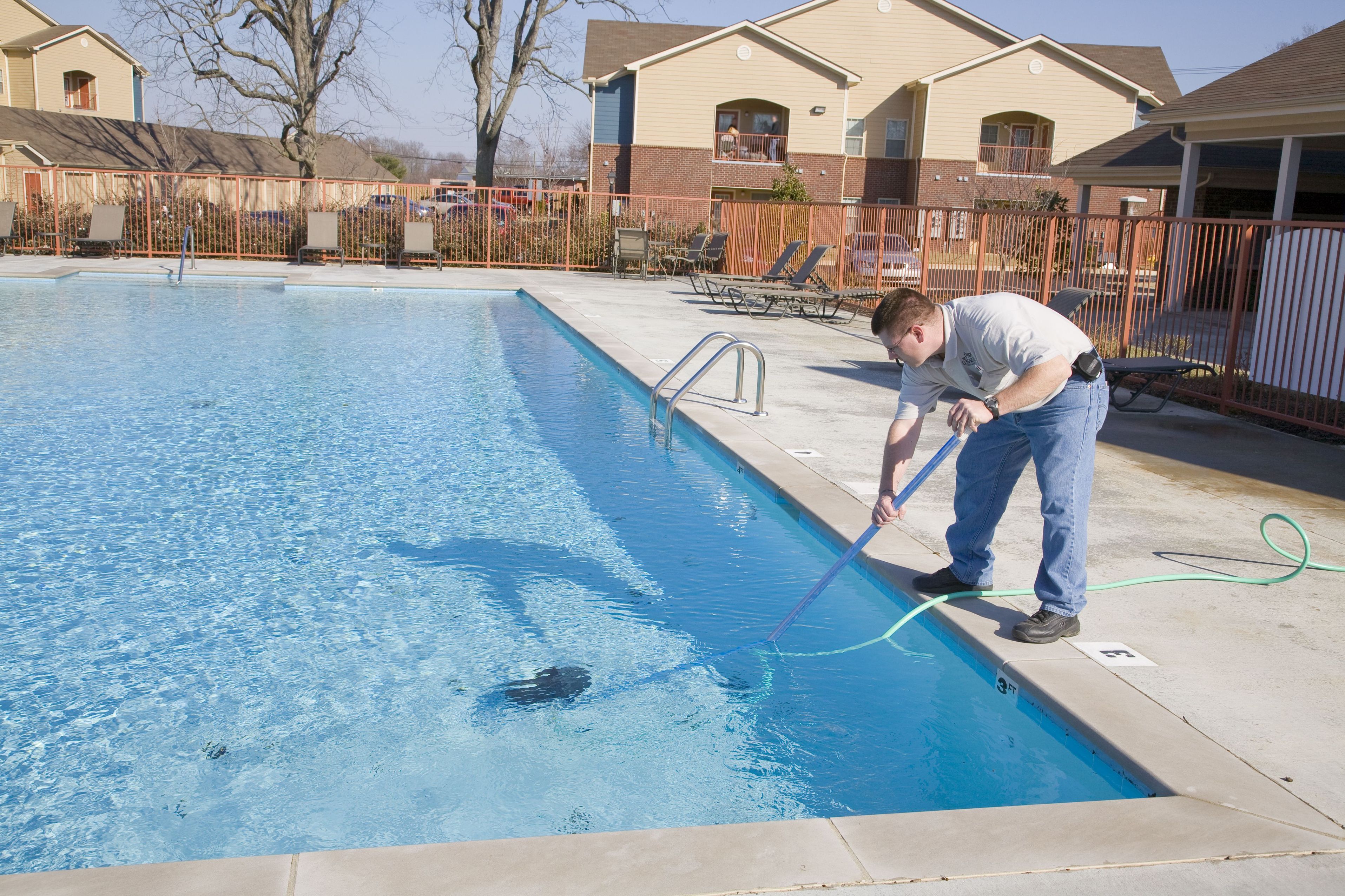 Local Pros Can Help with Swimming Pool Spa Tile Cleaning in Kihei, HI