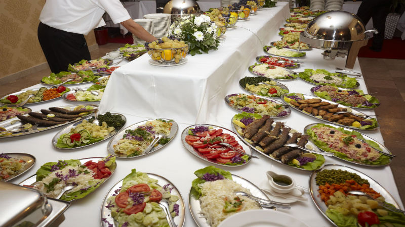 Things to do before you Hire a Food Catering Company