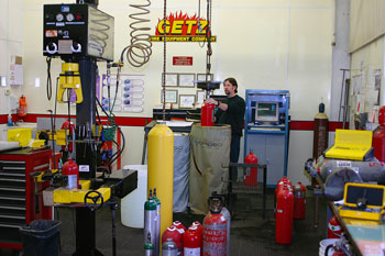 Fire Extinguisher Training for Iowa Businesses – Instruction and Fire Classes