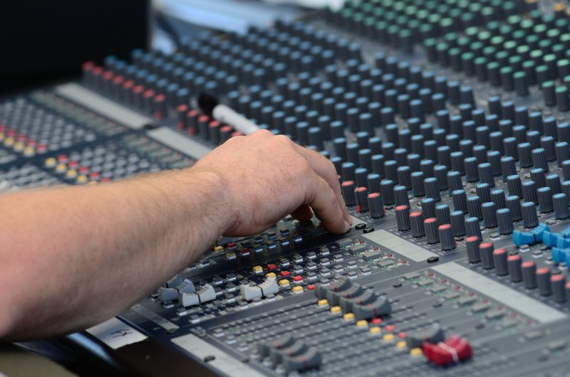 Benefits of Hiring Professionals for Sound Design Services