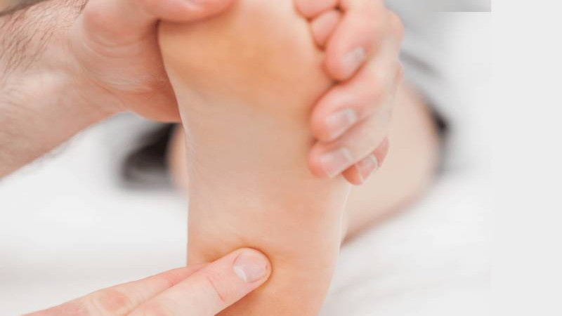 Why You Should Prioritize Visiting a Podiatrist in Glendale, AZ