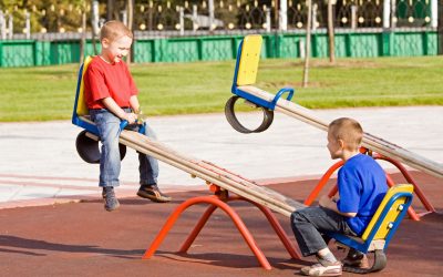 Selecting a Playground Equipment Supplier Schaumburg, IL, Families Rely on for Fun