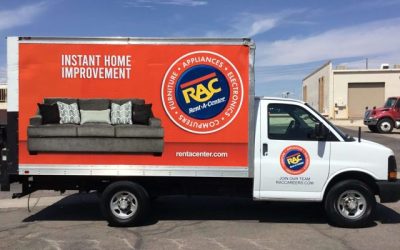 What Happens to Fleet Graphics When a Company Expands Into New Service Areas?